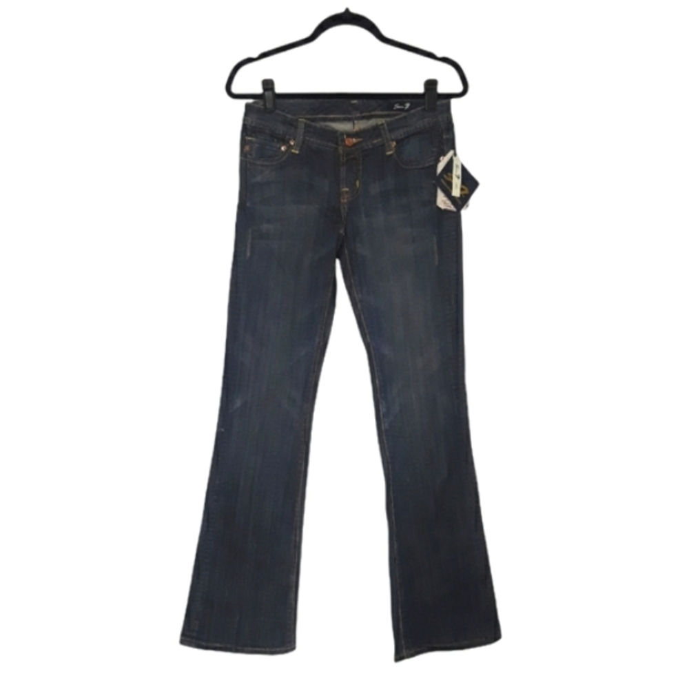 SEVEN 7 Premium Dark Medium Wash Slight Flare Leg Jeans 26 NWT